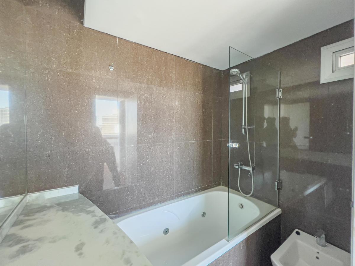 Departamento 2 Dorm. con Vista Al Río en Puerto Norte en Venta 4