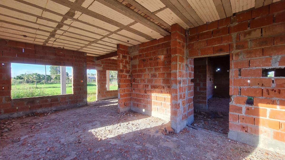 VENTA TERRENO EN EL MOLINO ROLDAN CON CONSTRUCCION AVANZADA