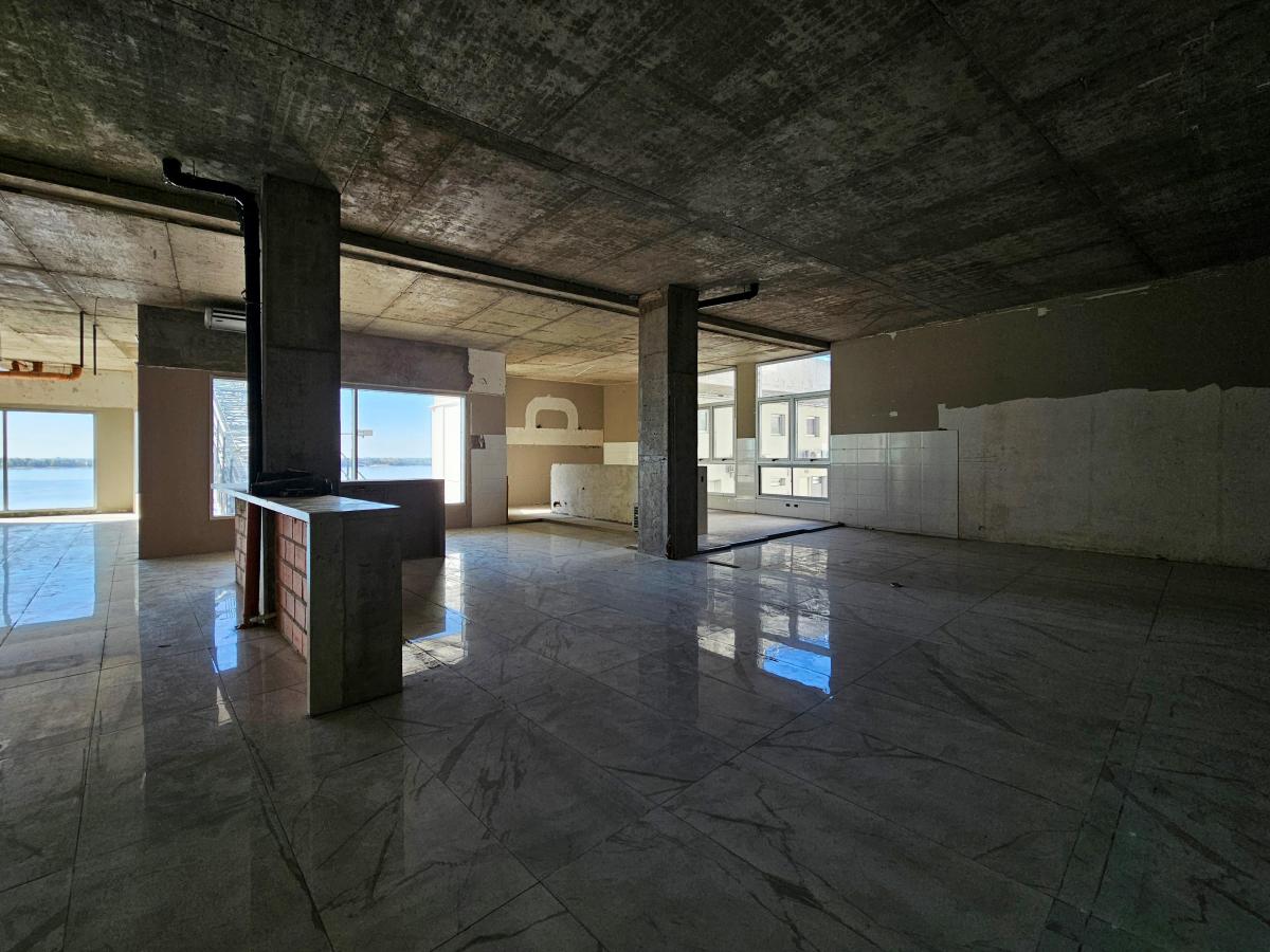 Foto de LOCAL COMERCIAL DE 340m2 CON VISTA AL RÍO EN ALQUILER EN PUERTO NORTE, imagen 5