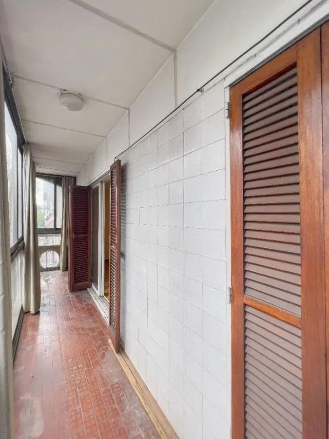 DEPARTAMENTO EN VENTA DE 3 DORMITORIOS + COCHERA SOBRE Av. PELLEGRINI 5