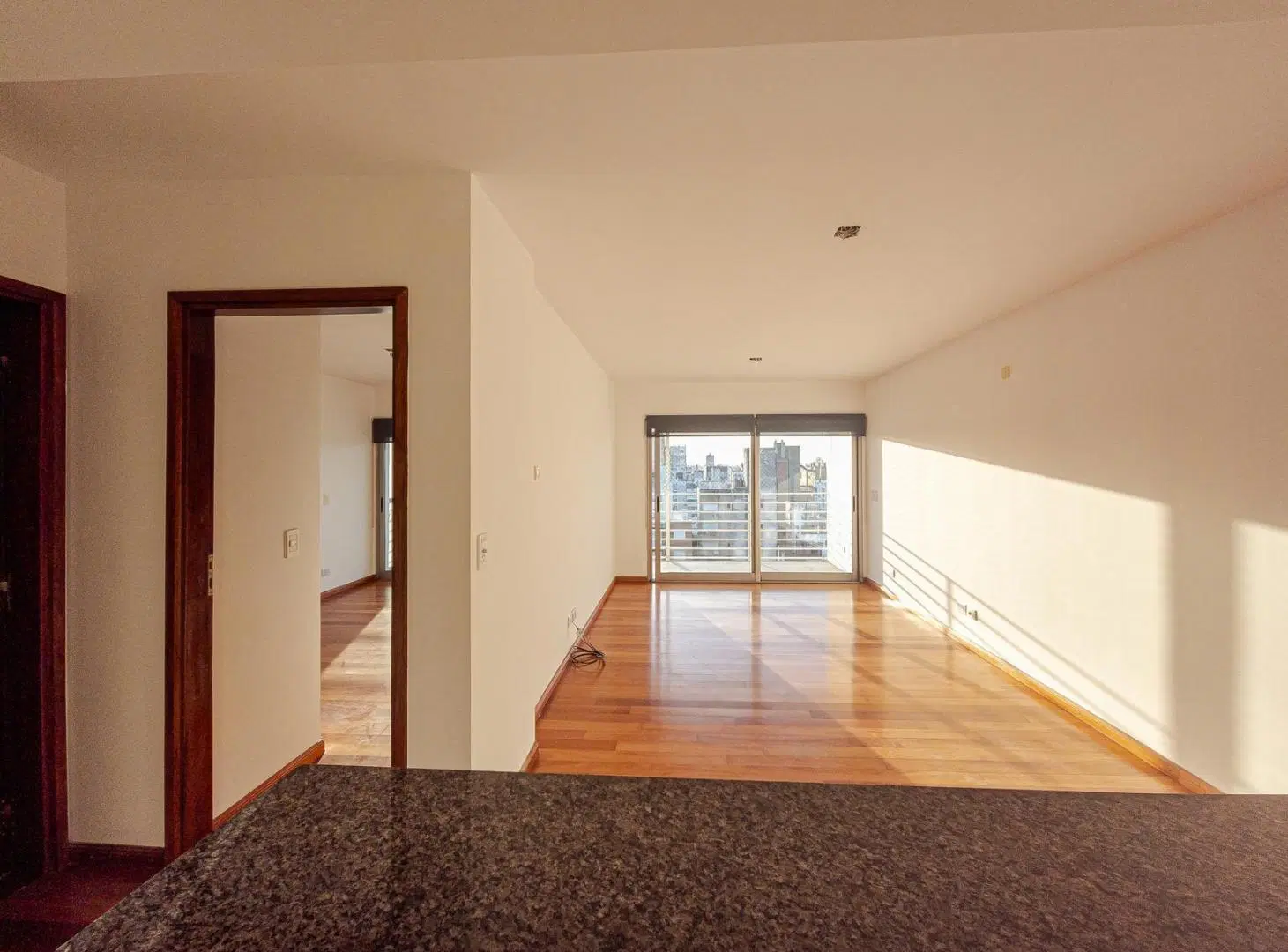 DEPARTAMENTO PREMIUM DE 1 DORMITORIO COCHERA CON SEGURIDAD 24HS EN OROÑO Y 9 DE JULIO 2