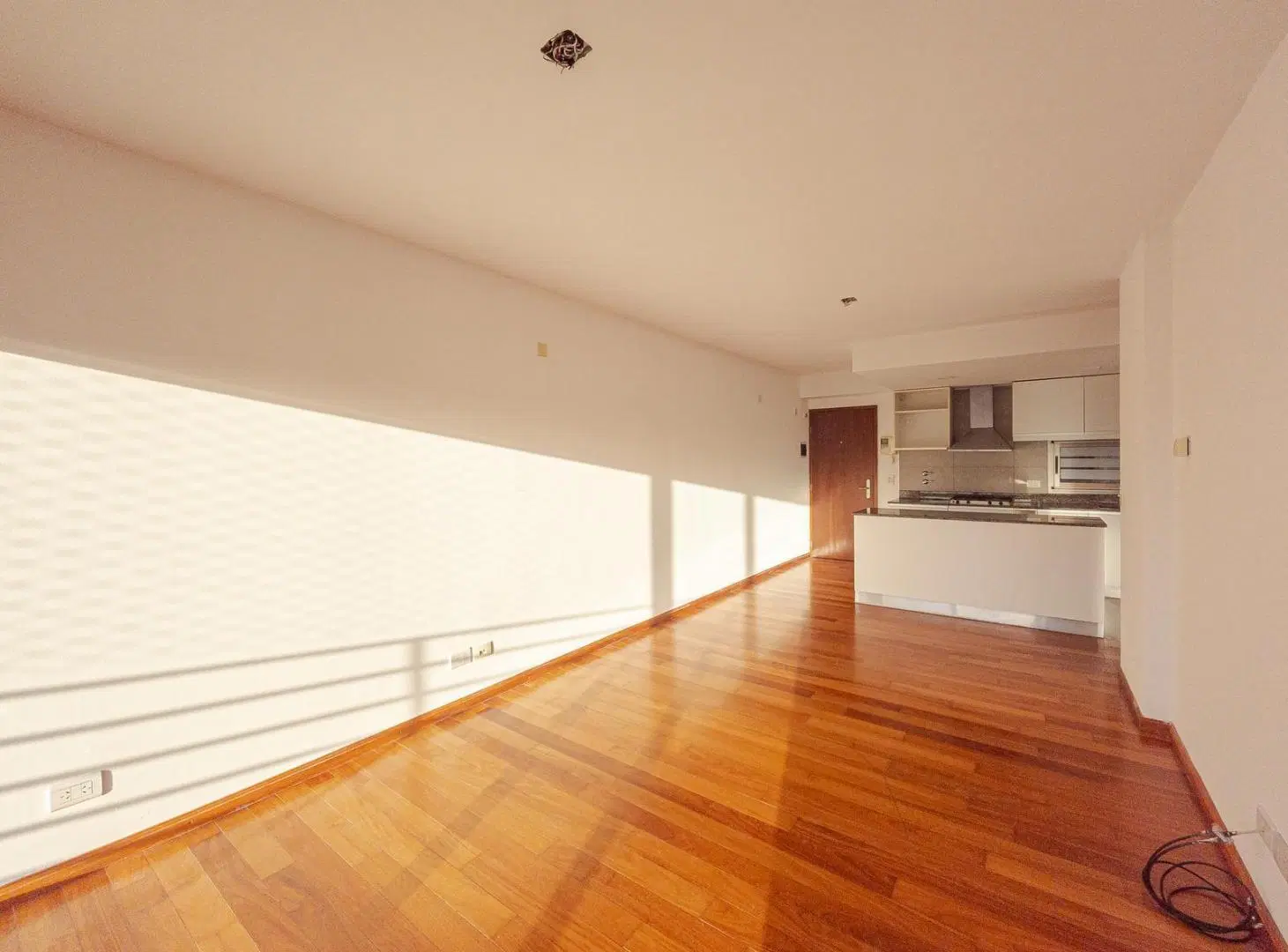 DEPARTAMENTO PREMIUM DE 1 DORMITORIO COCHERA CON SEGURIDAD 24HS EN OROÑO Y 9 DE JULIO 5