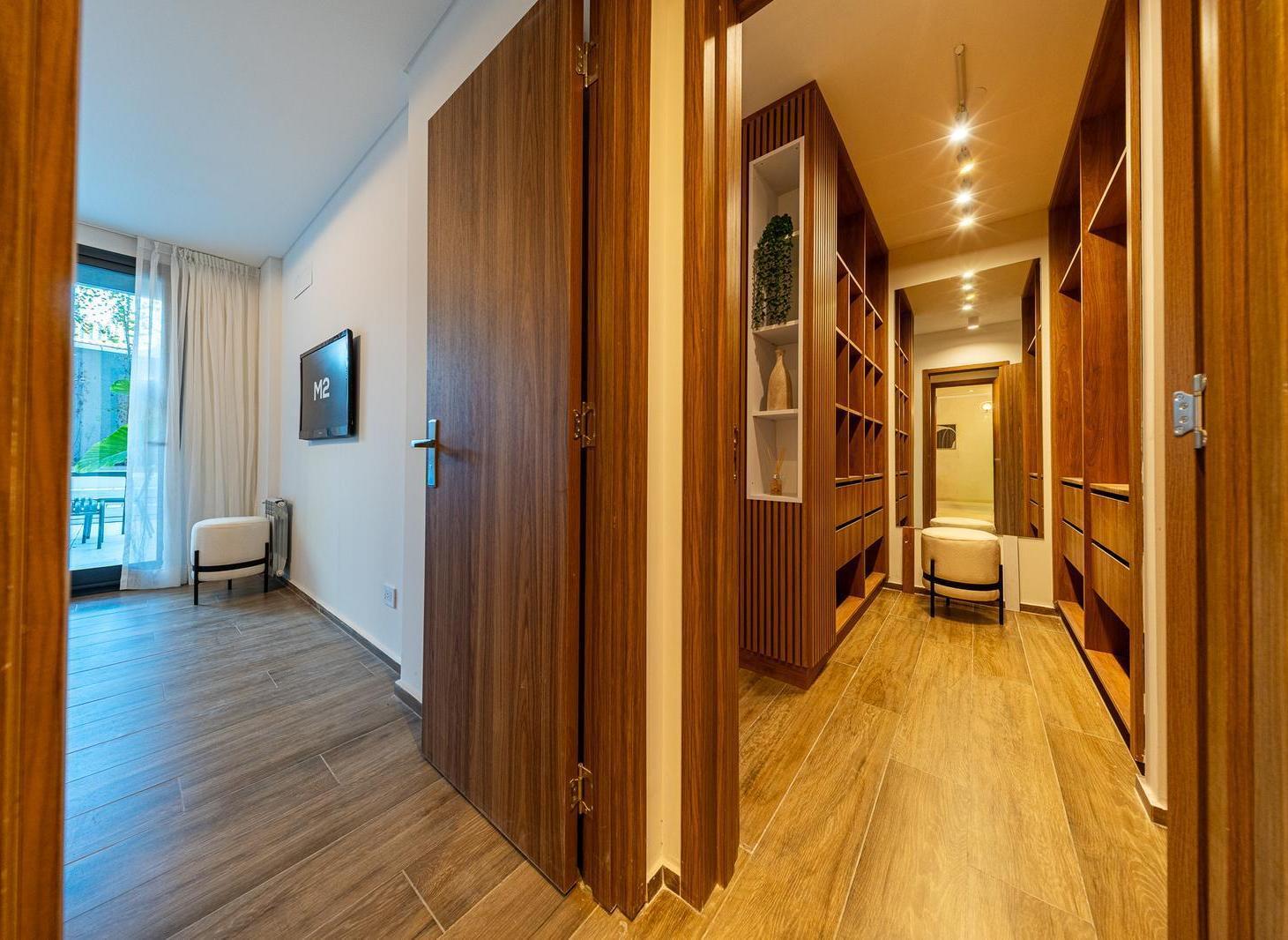 Foto de VENTA | PISO EXCLUSIVO DE 3 DORMITORIOS CON COCHERA | PATIO, PILETA, imagen 4