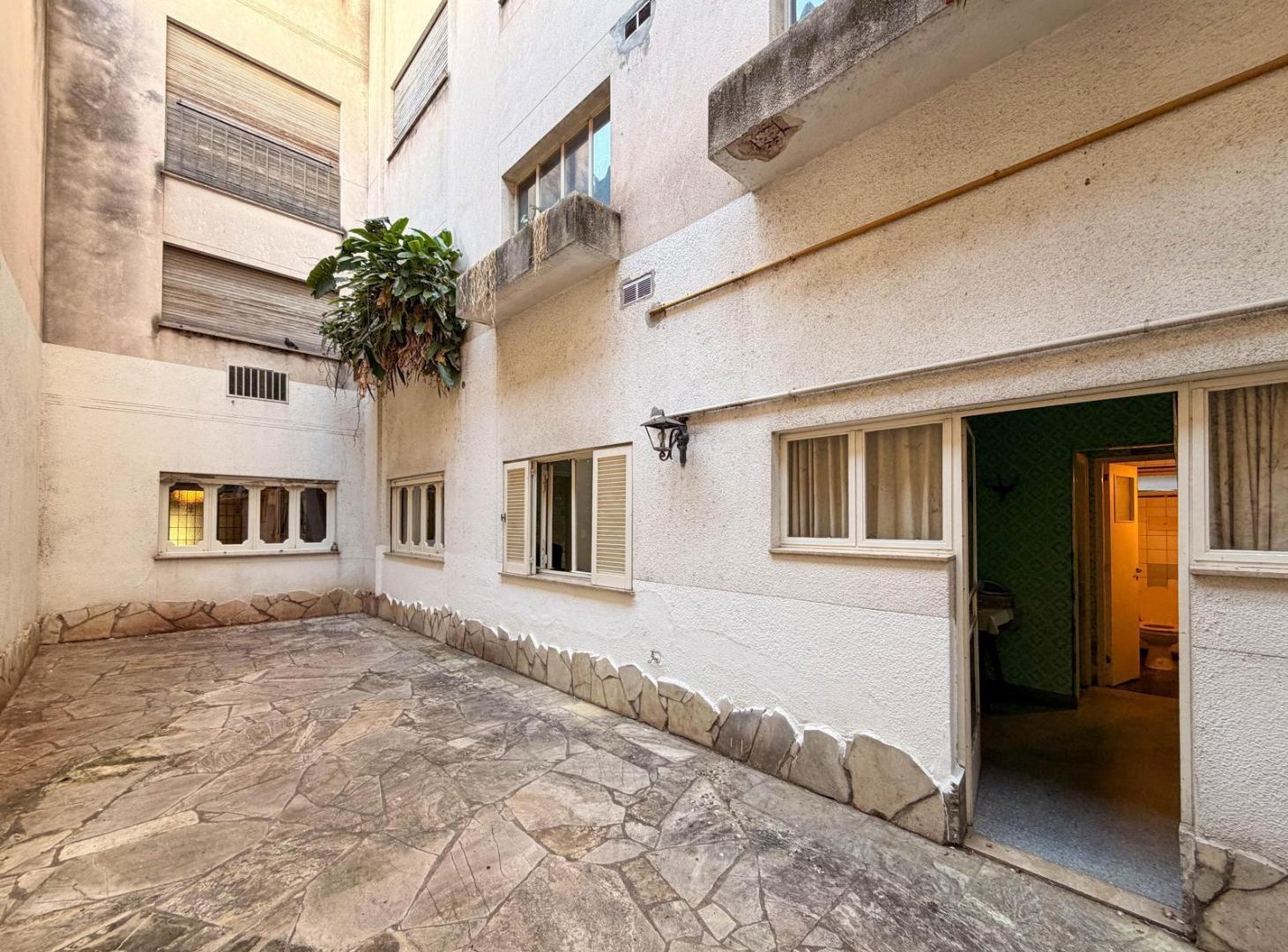 Foto de DEPARTAMENTO DE 4 DORMITORIOS DE 340M2 CON COCHERA EN RIOJA Y ENTRE, imagen 5