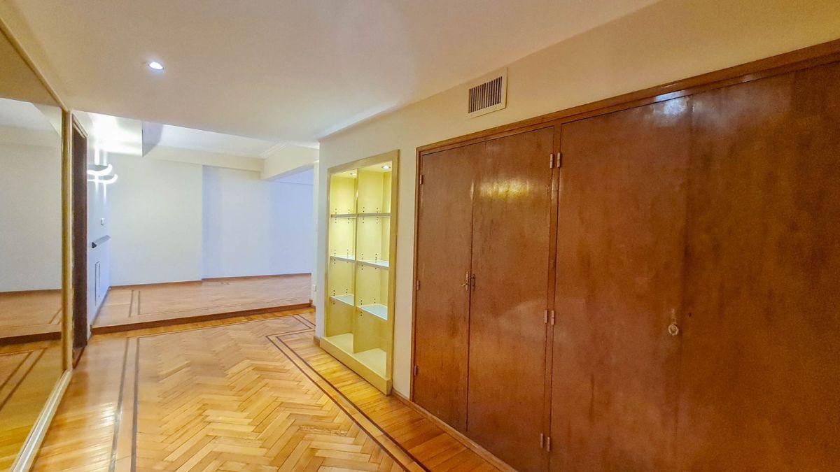 Foto de DEPARTAMENTO EN ALQUILER DE 3 DORMITORIO EN ENTRE RIOS Y SALTA, imagen 5