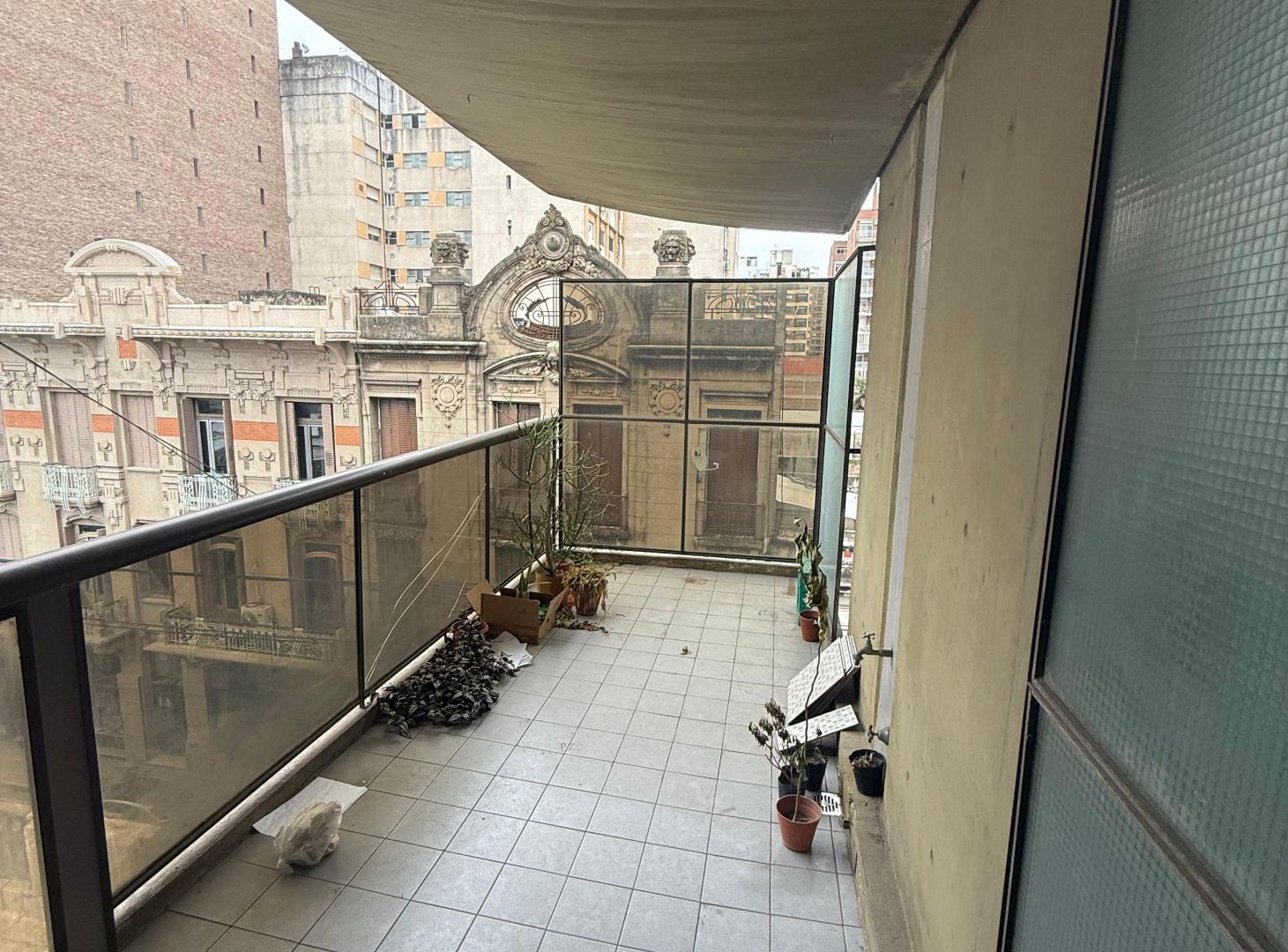 Foto de Alquiler Depto. 2 dormitorios | 2 baños | Amplio balcón al frente | Centro, Rosario, imagen 5