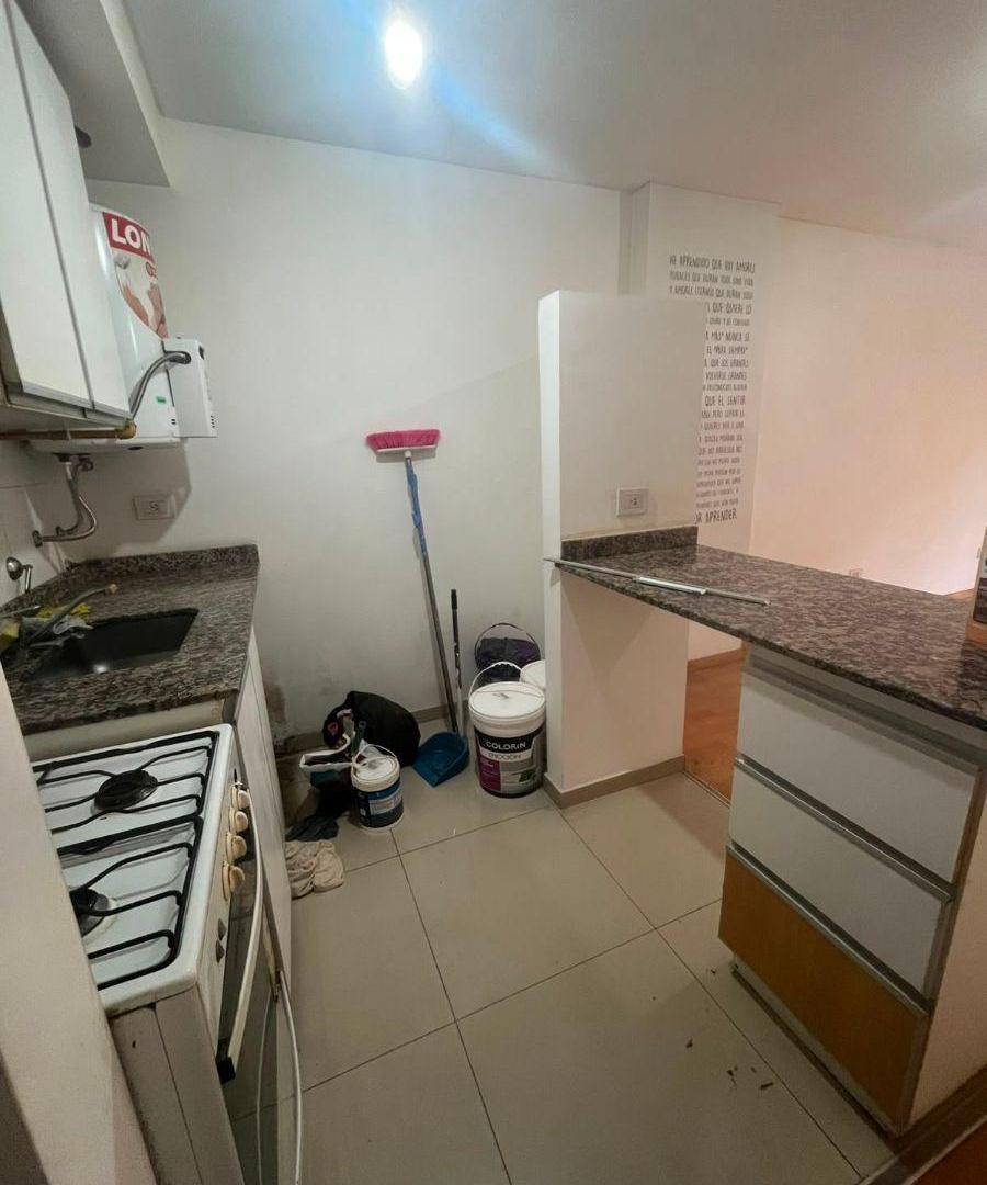 Foto de Departamento 1 dormitorio con balcón al frente - Alquiler - Zona Centro, imagen 5