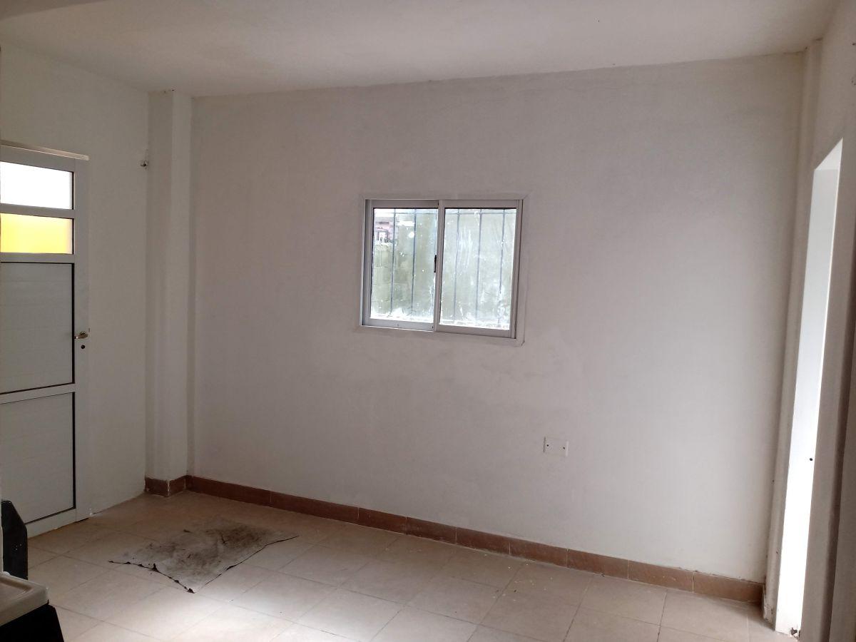 Foto de Casa de pasillo de 1 dormitorio con patio en alquiler | Montevideo al, imagen 4