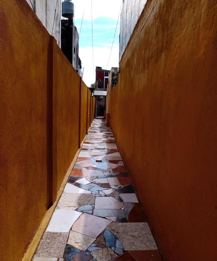 Foto de Casa de pasillo de 1 dormitorio con patio en alquiler | Montevideo al, imagen 2