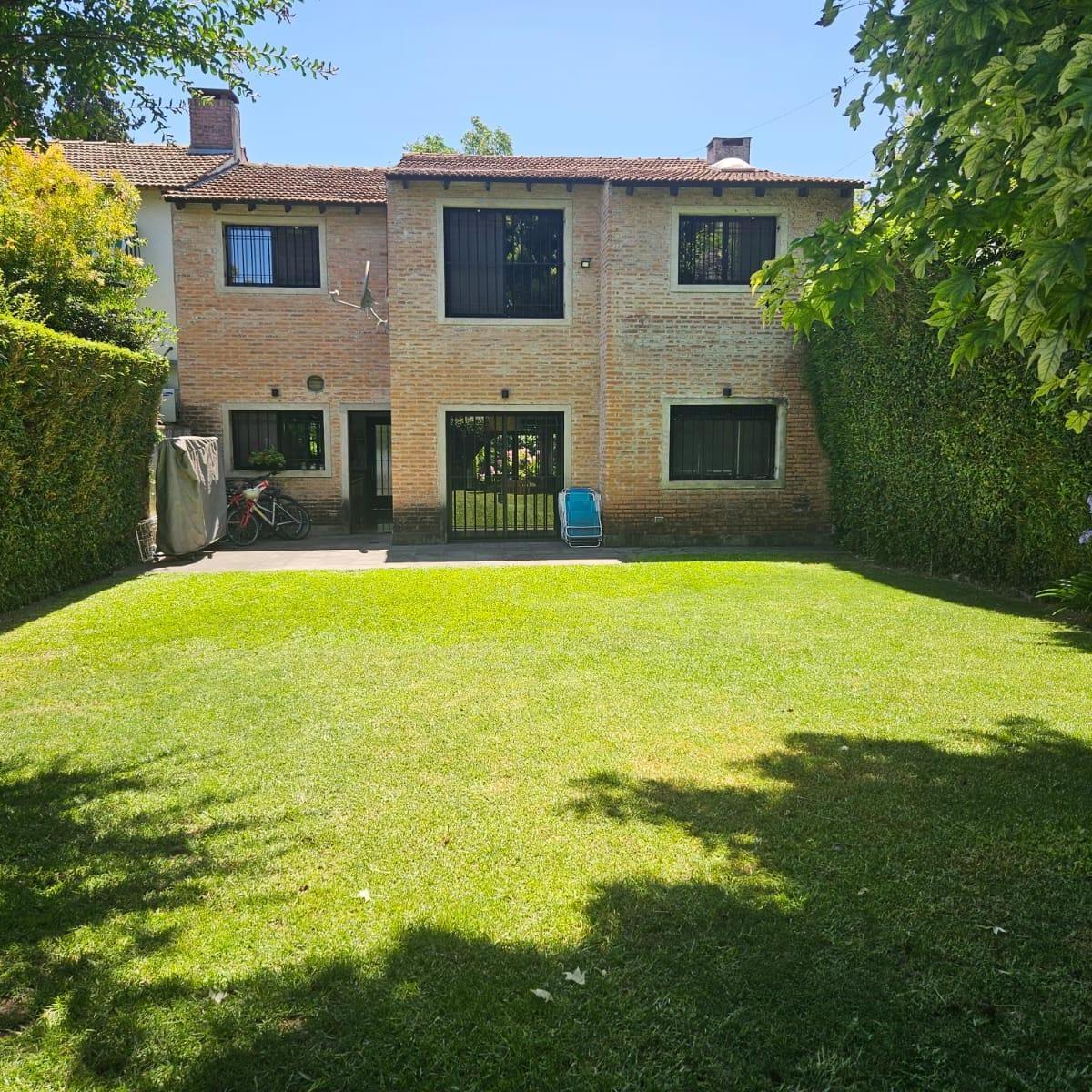 Casa en Venta en Barrio Ingles, Hurlingham 3