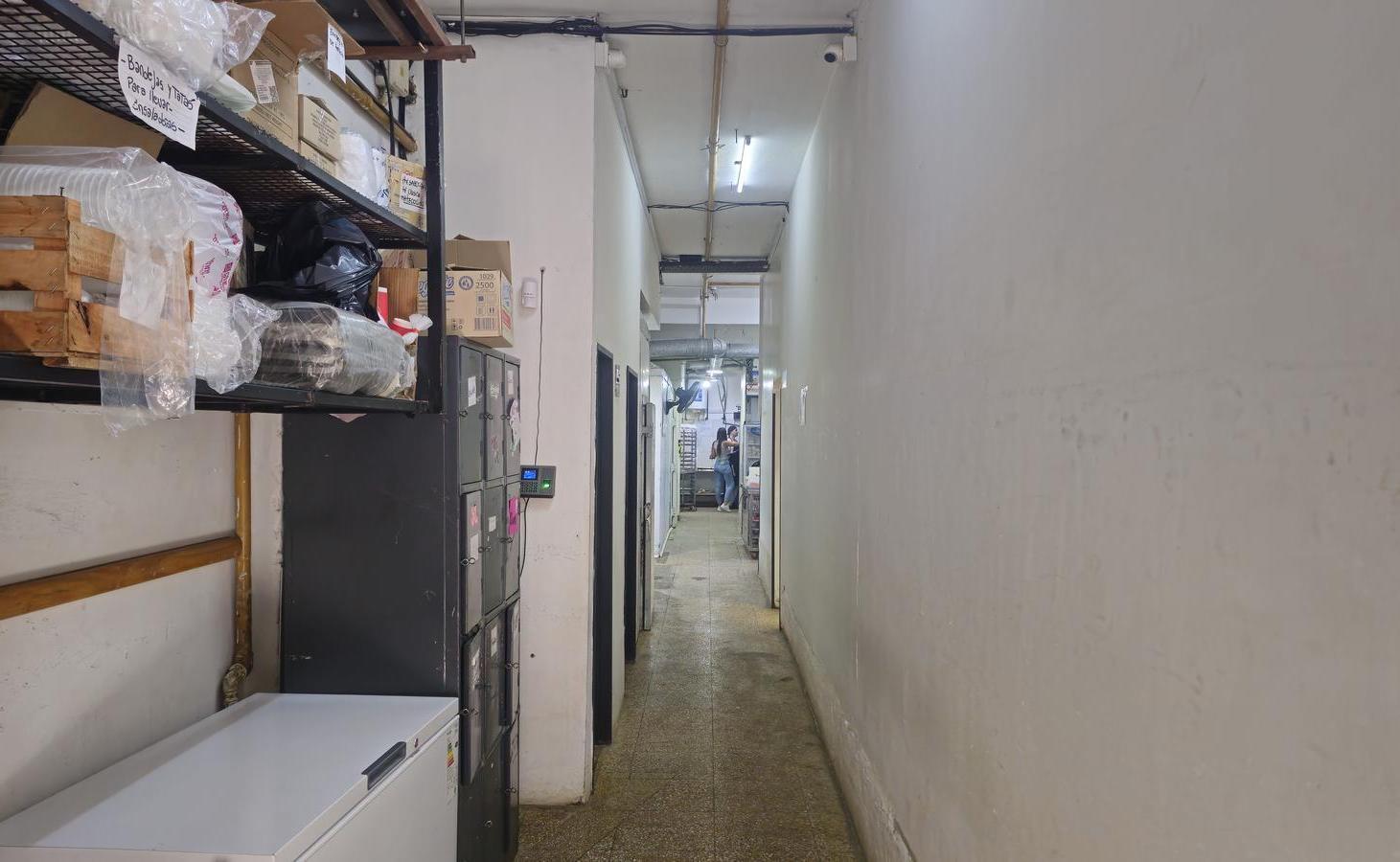 Foto de Venta de local comercial + vivienda 3 ambientes, imagen 4