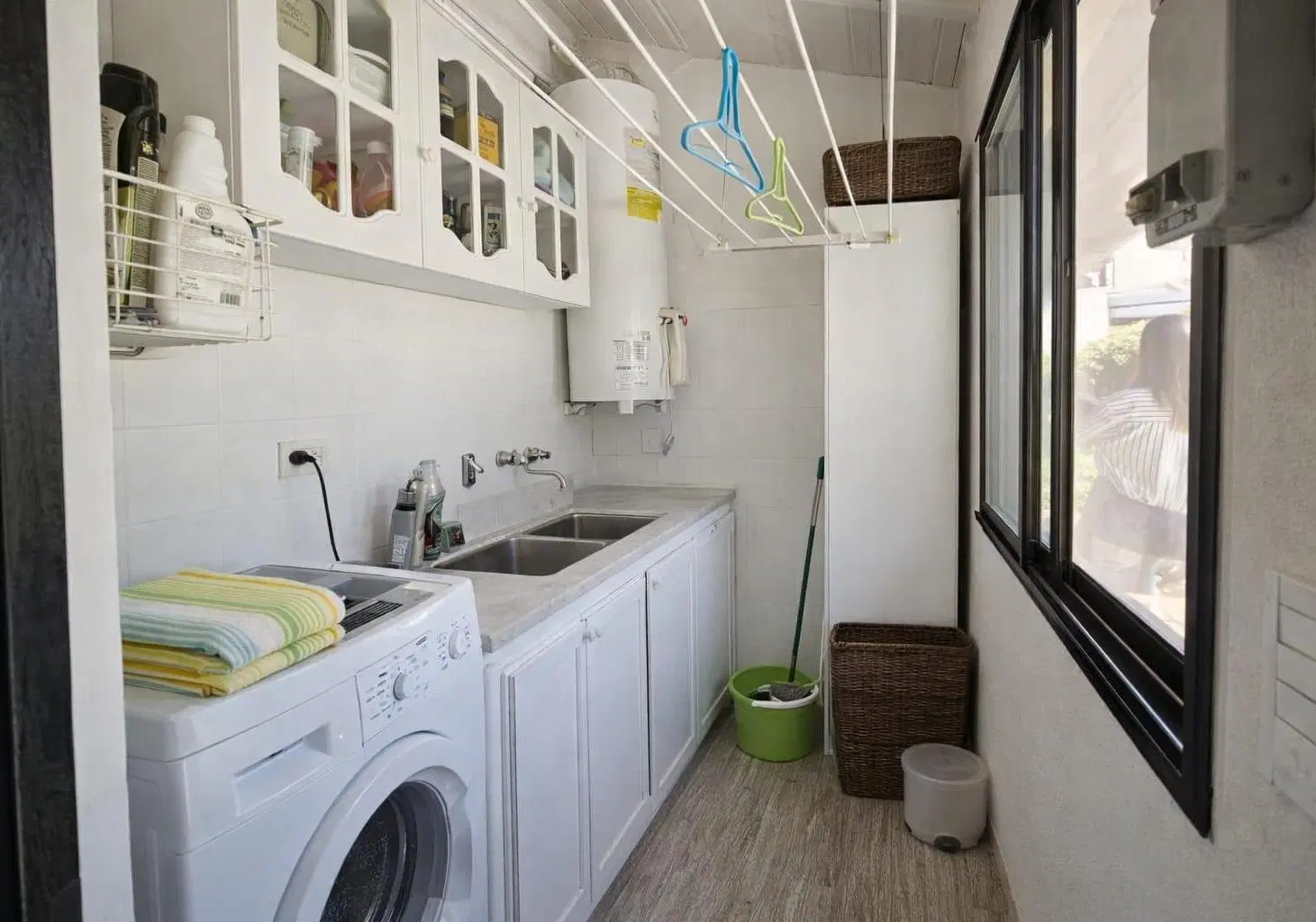 Casa en venta, reciclada en Bella Vista 3