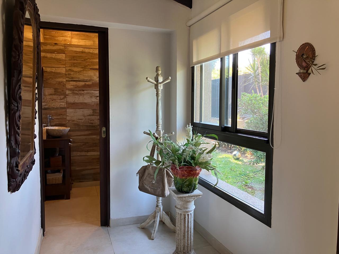 Foto de Casa en venta, reciclada en Bella Vista, imagen 2