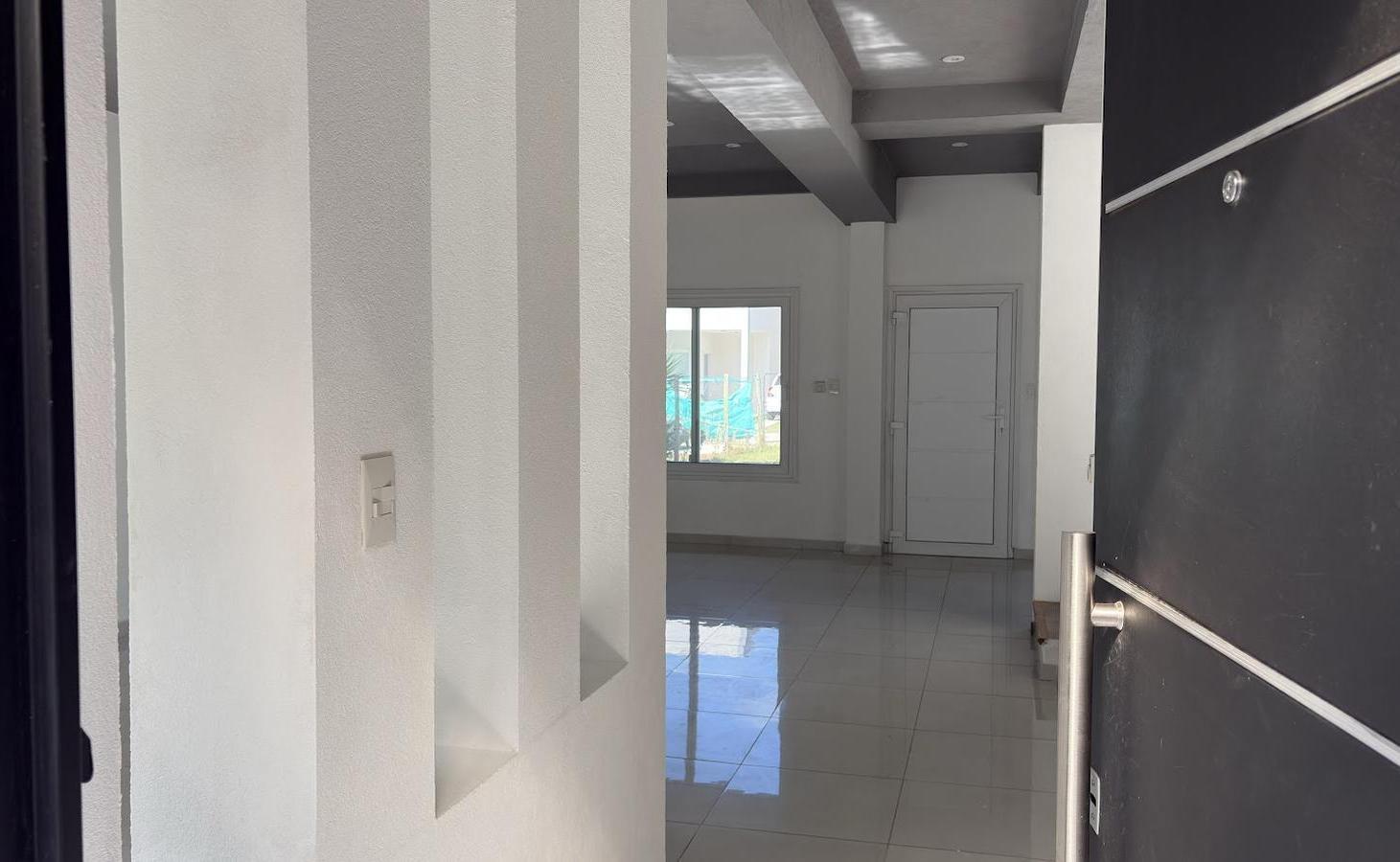 Foto de Casa en Alquiler en Bario Cerrado Buenos Aires Village, imagen 5