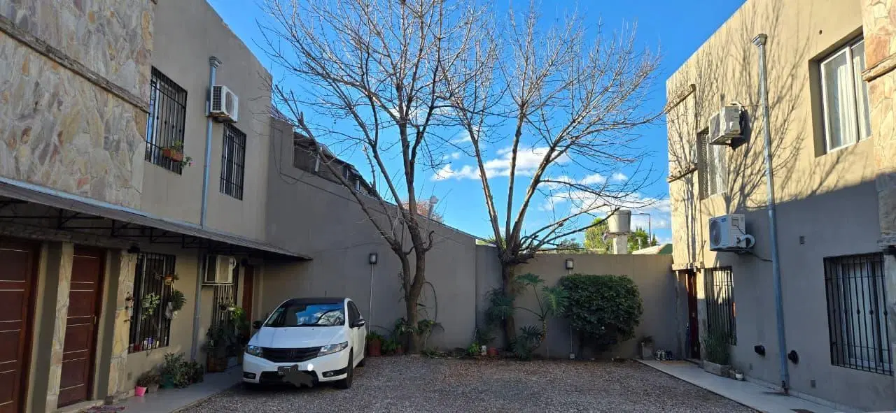 Triplex en venta en Bella Vista 3