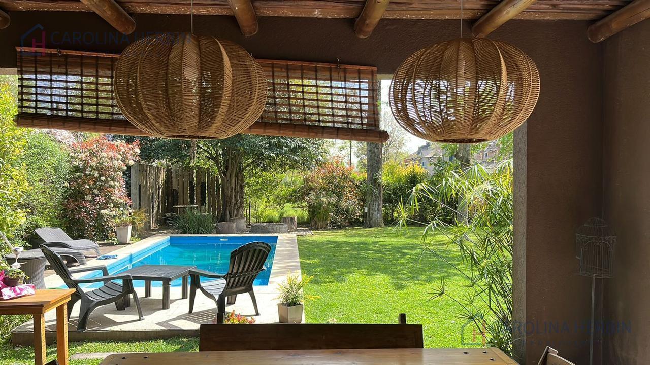 Foto de Casa en alquiler temporario en barrio cerrado Los Berros, imagen 1