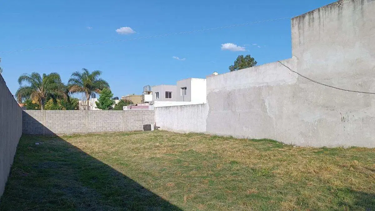 Venta de Lote de 365 M2 en Ituzaingó Norte 5