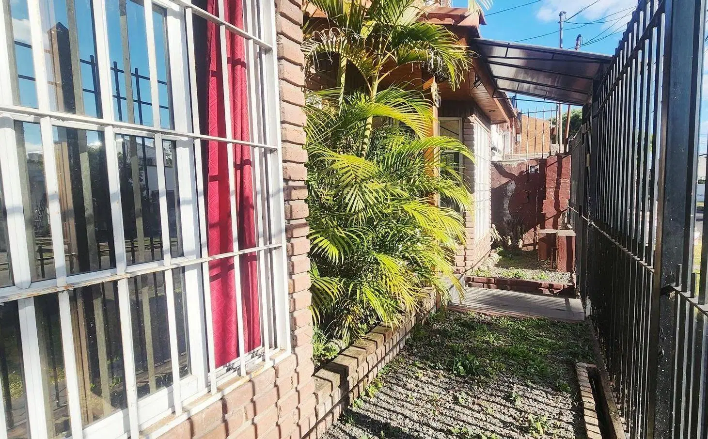 PH EN VENTA AL FRENTE 4 AMBIENTES VILLA DE MAYO 4