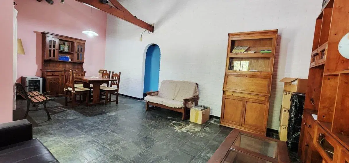 CASA 4 AMBIENTES DON TORCUATO CON PILETA 2