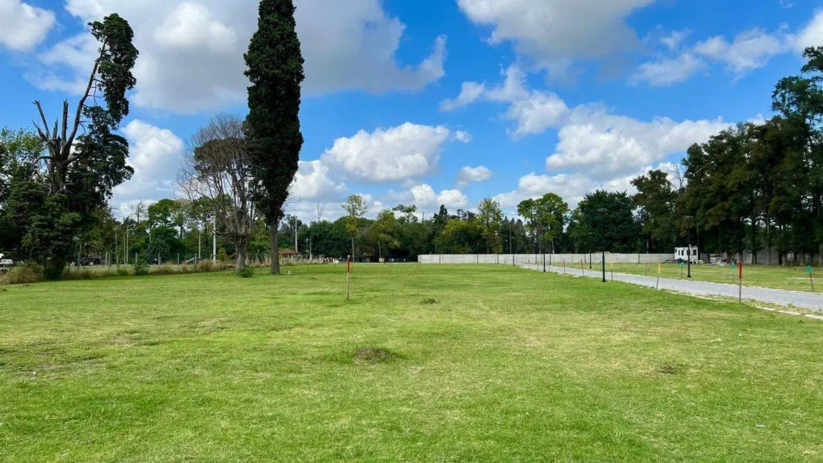 LOTEO BARRIO CERRADO MALVINAS GREEN GRAND BOURG 3