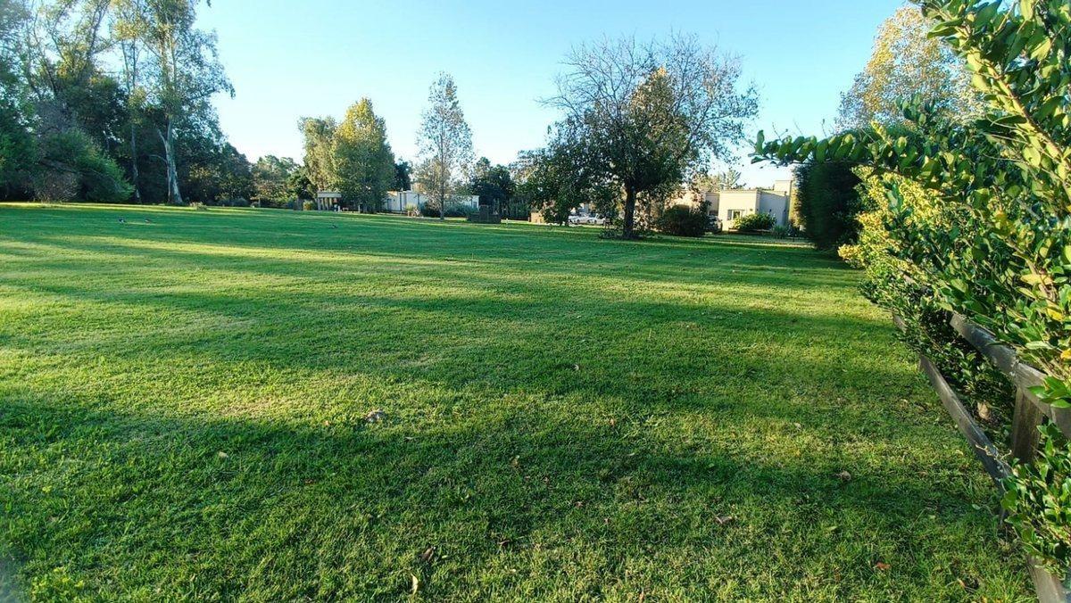 Venta de Lote 1500 m2 B. Cerrado Open Door LUJAN