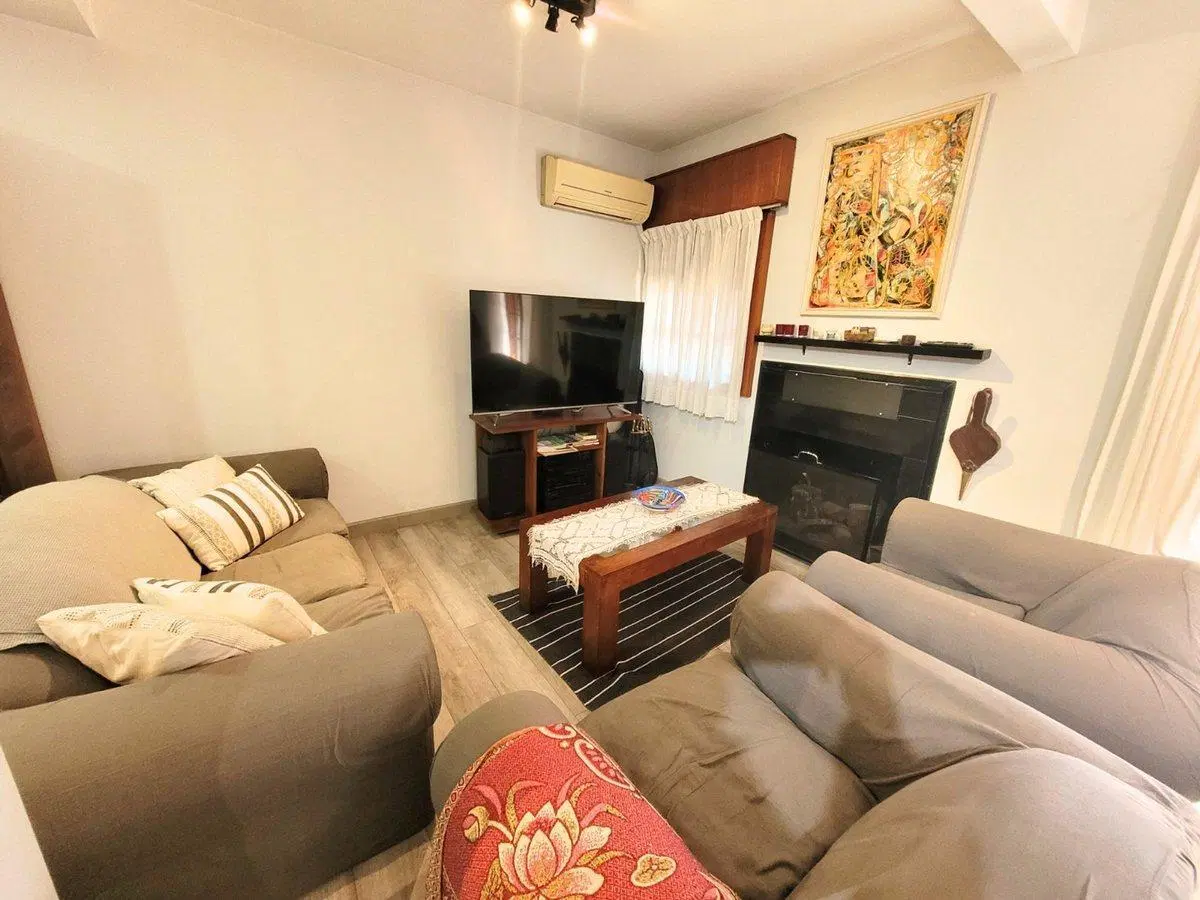 CASA EN VENTA DON TORCUATO - 5 AMB + QUINCHO 4 AMB 5