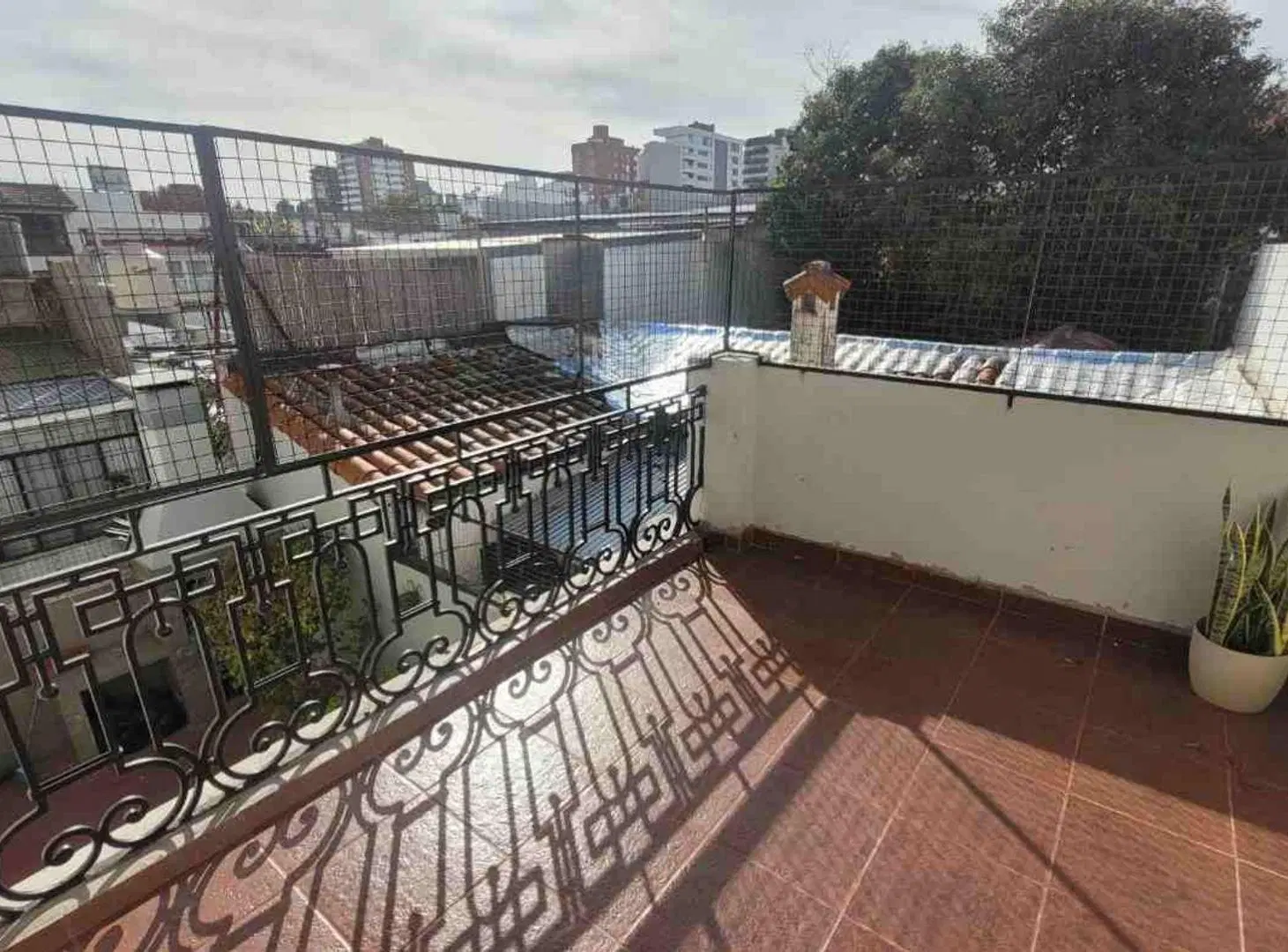 VENTA PH EN OLIVOS 4 AMB PATIO TERRAZA Y PARRILLA 2