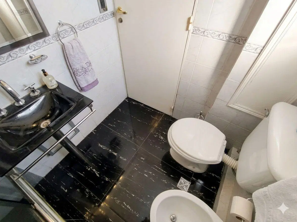 DEPARTAMENTO EN VENTA 3 AMBIENTES BOEDO CON BALCON 4