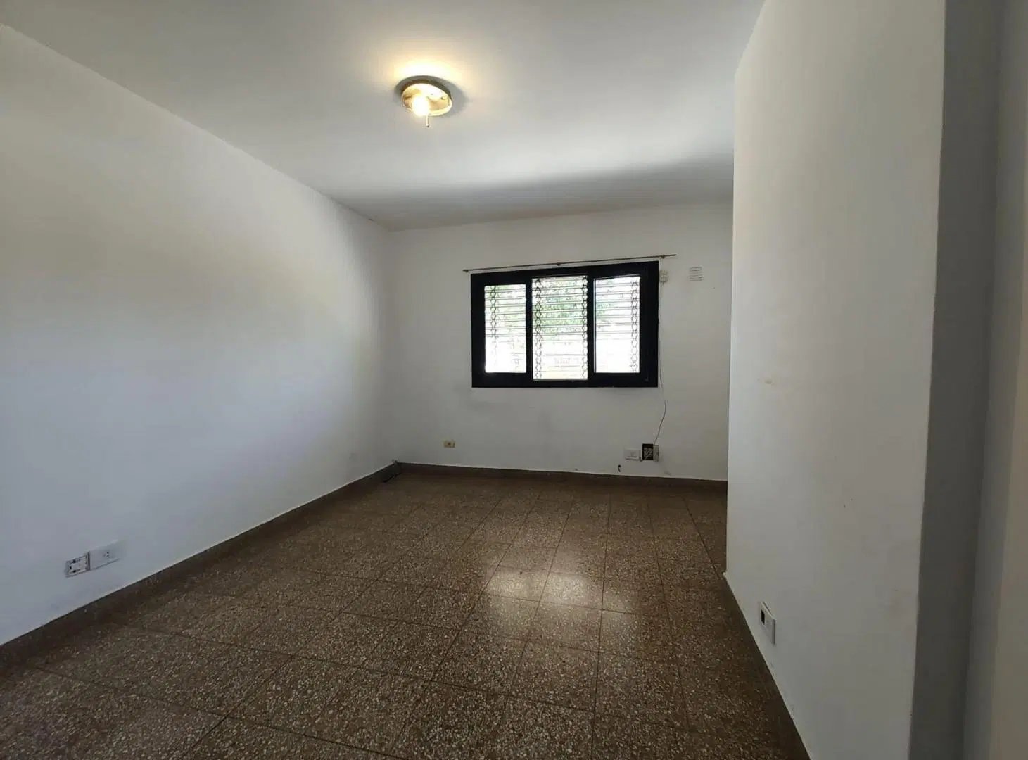 VENTA DEPARTAMENTO DOS AMBIENTES CASEROS 2