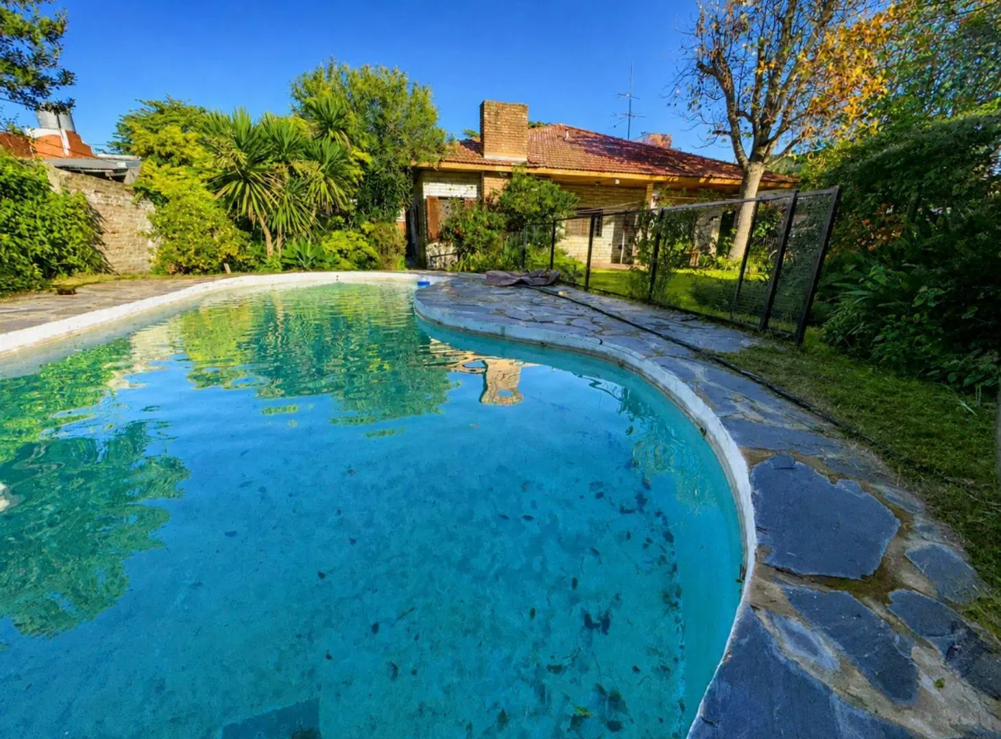 CASA VENTA 4 AMB DON TORCUATO PILETA PARRILLA 4