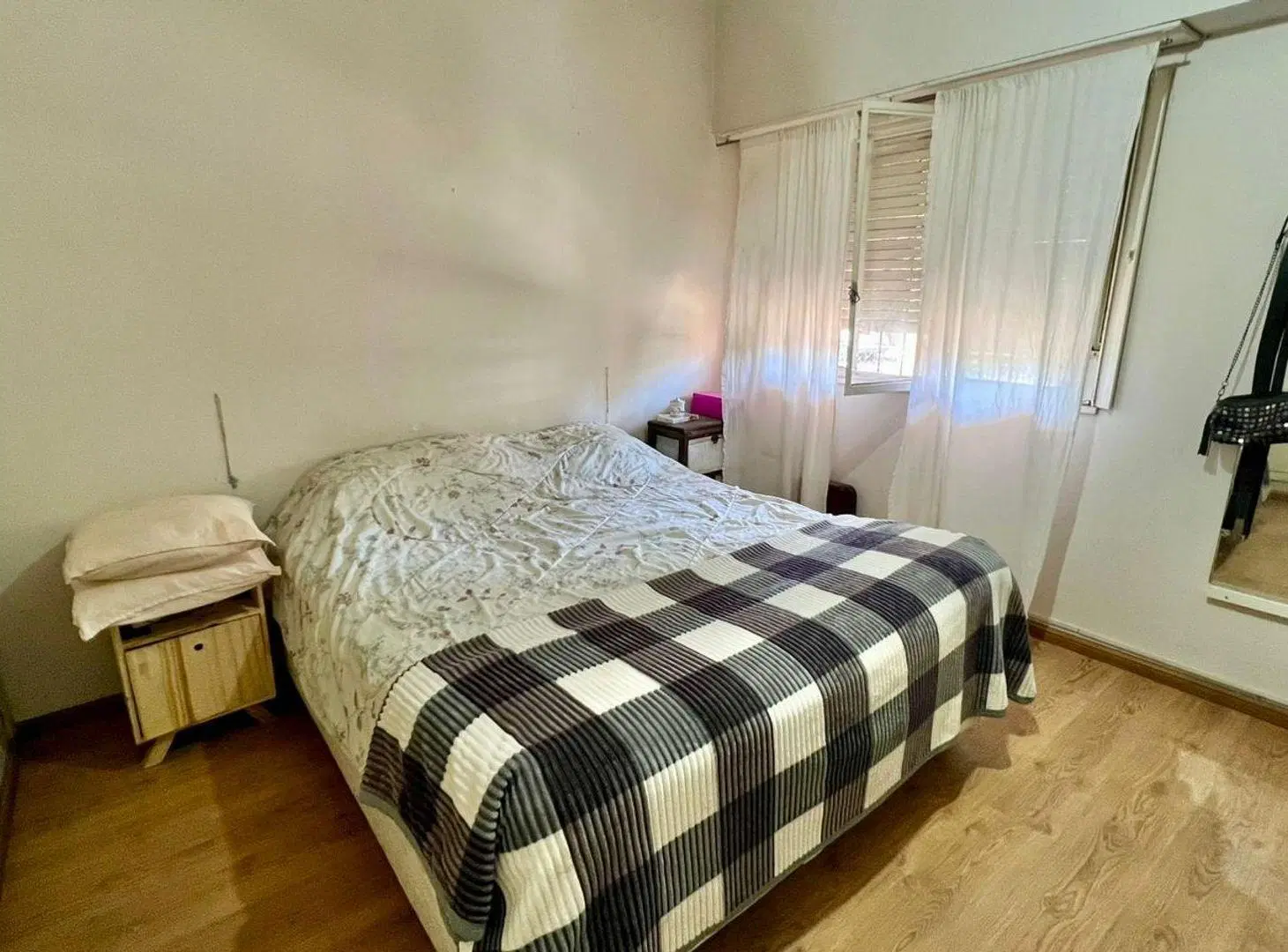 CASA 6 AMBIENTES CON JARDIN DON TORCUATO 4