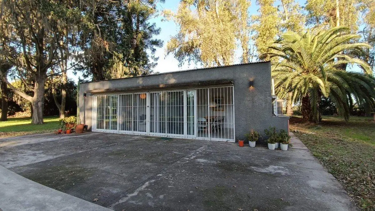 Venta Chacra y Casa 3 ambientes en Carlos Keen 2
