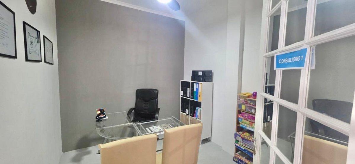 Foto de CASA VENTA CON LOCAL JARDIN Y COCHERA DON TORCUATO, imagen 5