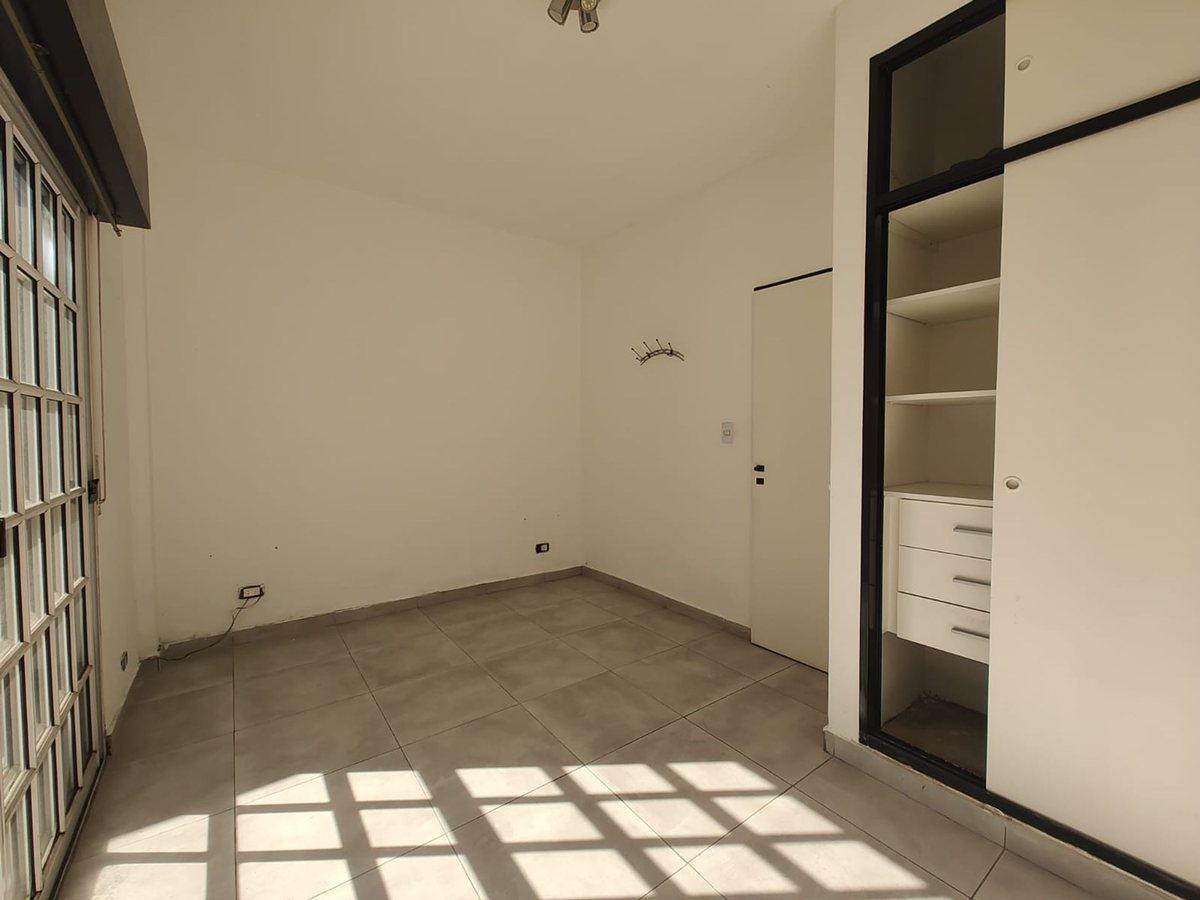 Foto de VENTA DEPARTAMENTO 2 AMBIENTES CASEROS CON PATIO, imagen 5