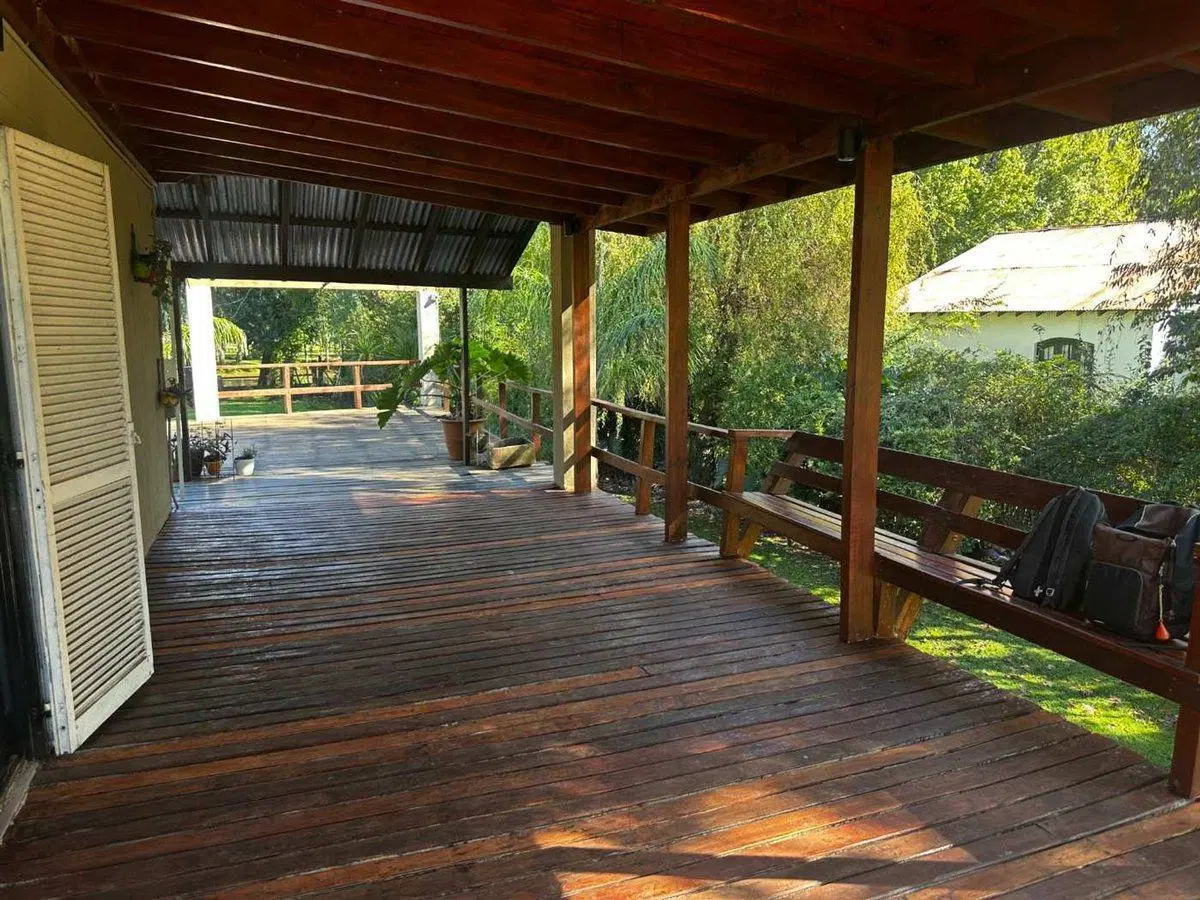 CASA VENTA 5 AMBIENTES DELTA TIGRE PILETA AL RIO 3