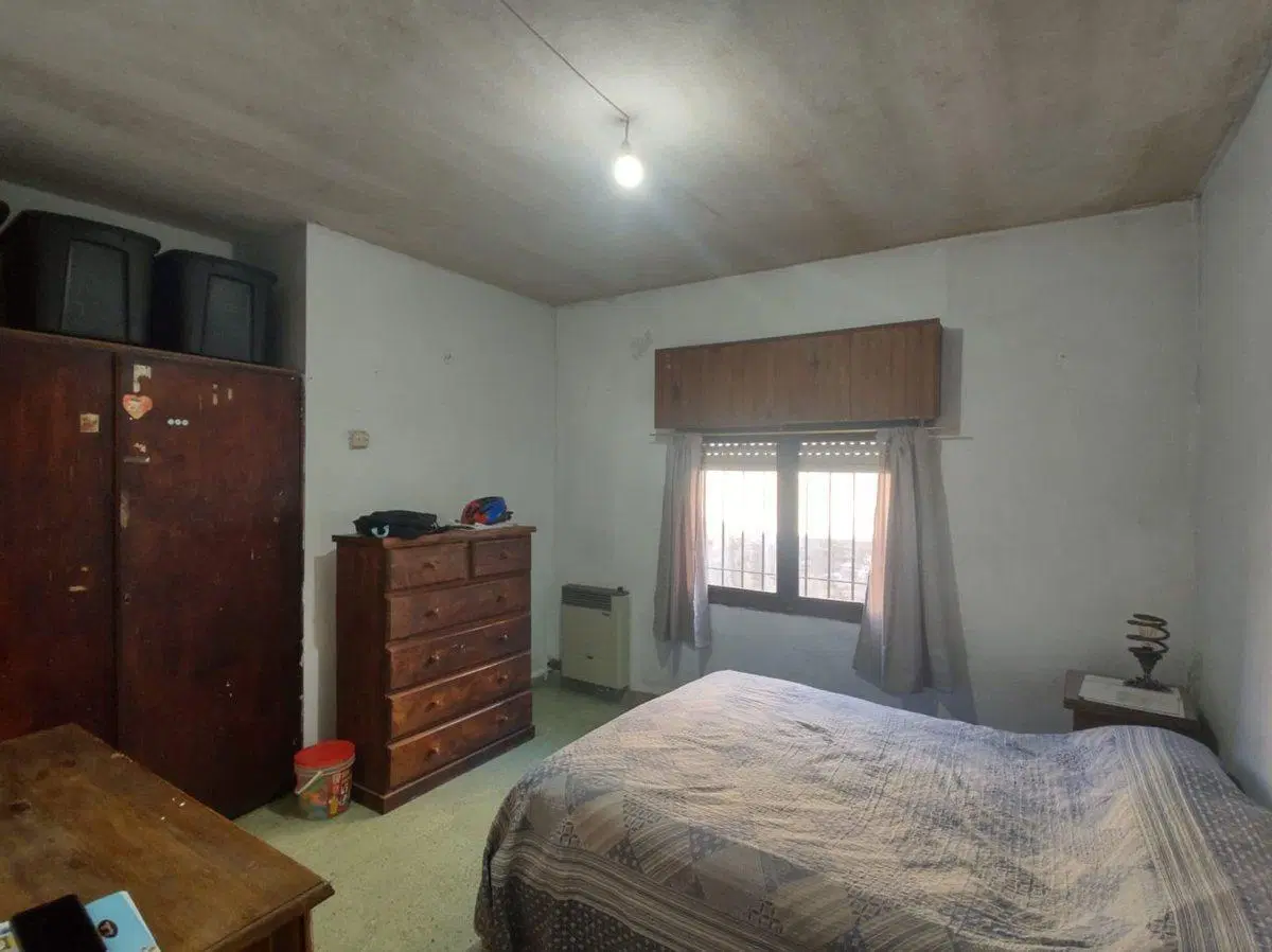 VENTA CASA 4 AMBIENTES TORTUGUITAS 5