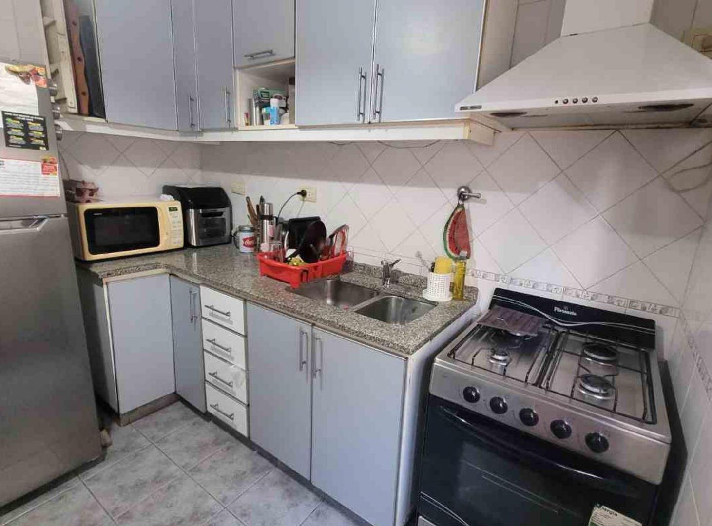 Foto de VENTA PH EN OLIVOS 4 AMB PATIO TERRAZA Y PARRILLA, imagen 2