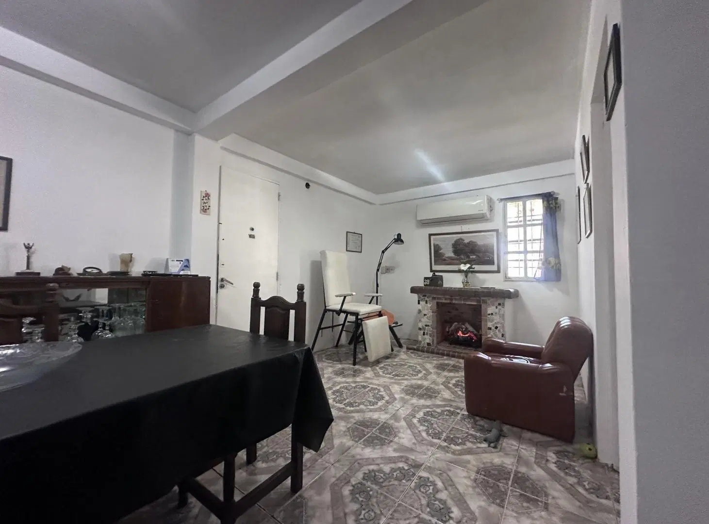 VENTA CASA 3 AMBIENTES C/COCHERA PABLO NOGUES 4