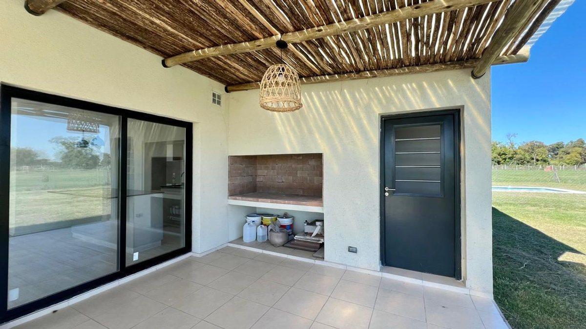 Foto de ALQUILER CASA 4 AMB CON PILETA SAN SEBASTIAN, imagen 5