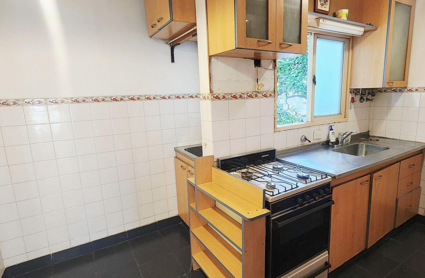 Foto de VENTA DEPTO 4 AMB COCHERA BAULERA RECOLETA, imagen 1