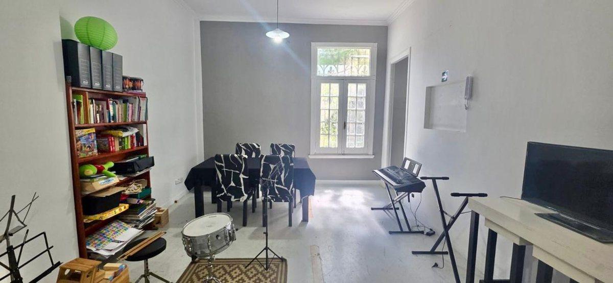 Foto de CASA VENTA CON LOCAL JARDIN Y COCHERA DON TORCUATO, imagen 4
