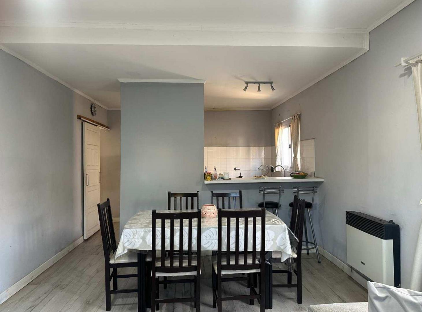 Foto de VENTA CASA 3 AMBIENTES EN DON TORCUATO CON QUINCHO, imagen 4