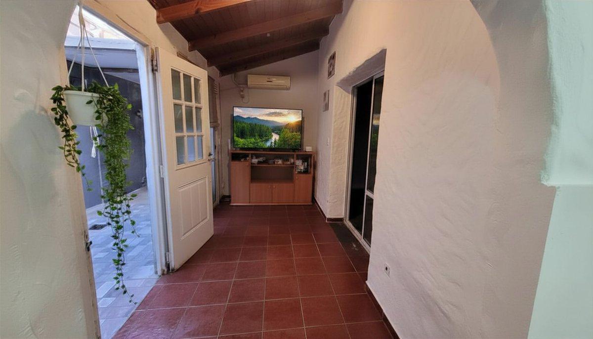 Foto de Venta ph 3 ambientes Villa Maipu con quincho, imagen 1