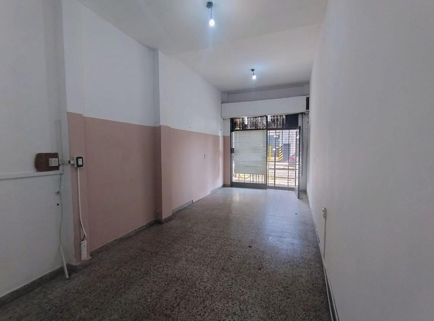 Foto de ALQUILER LOCAL COMERCIAL VILLA MAIPU 25,36 M2, imagen 4