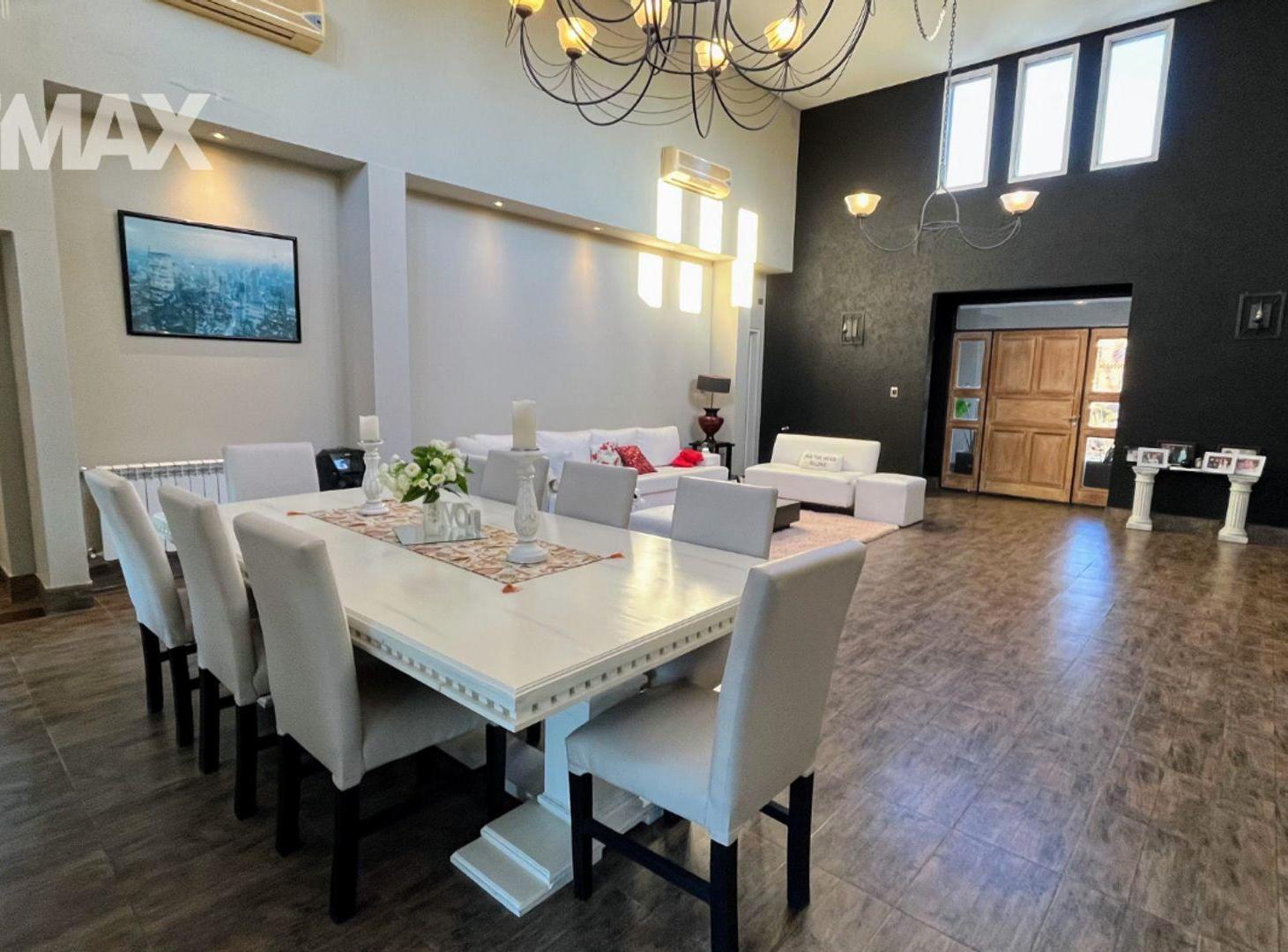 Foto de Venta casa 5 Ambientes Barrio Los Puentes-Lujan, imagen 3