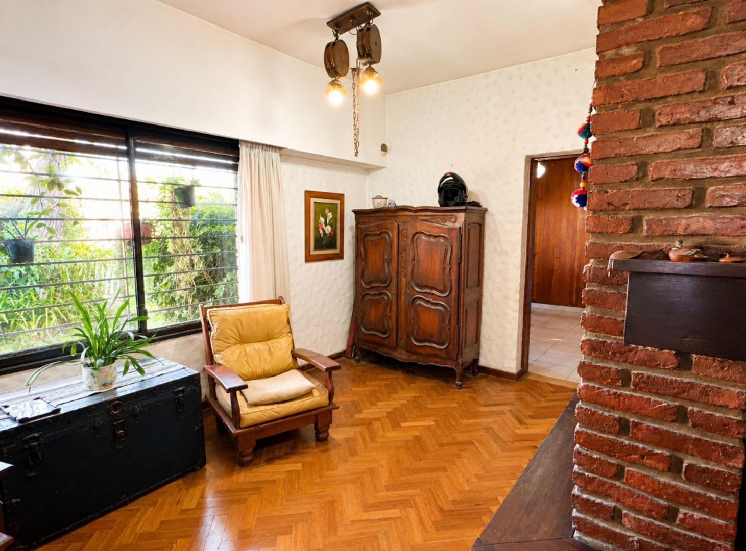 Foto de CASA VENTA 4 AMB DON TORCUATO PILETA PARRILLA, imagen 4