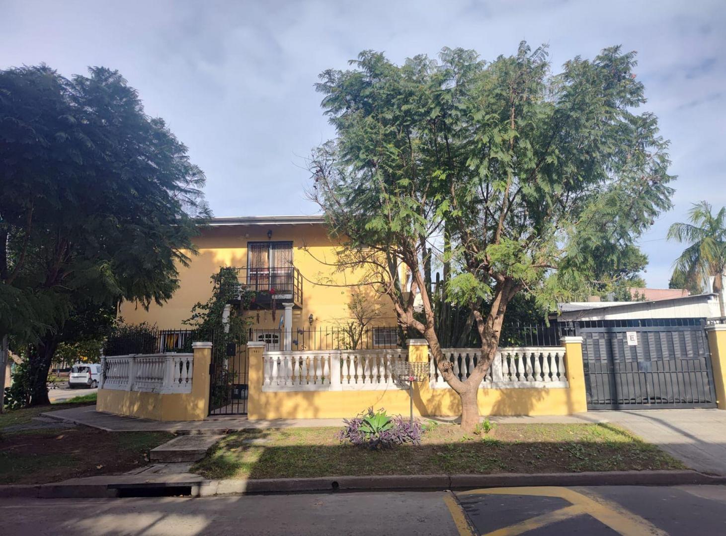Foto de VENTA PH 4 AMBIENTES EL TALAR CON COCHERA, imagen 4