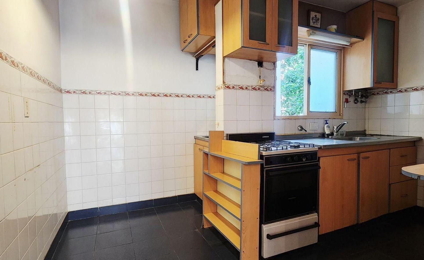 Foto de VENTA DEPTO 4 AMB COCHERA BAULERA RECOLETA, imagen 2