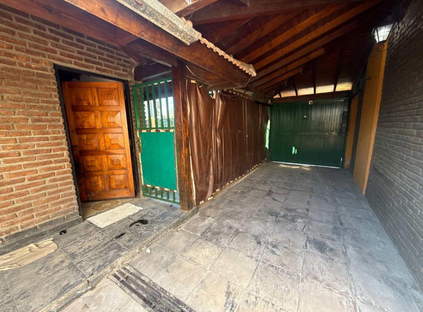 Foto de Alquiler Casa 4 Amb, SUM y cochera en José C Paz, imagen 5