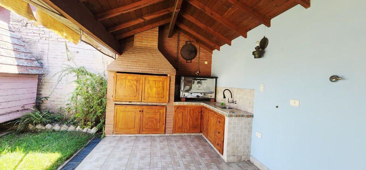 Foto de ALQUILER CASA 4 AMB CON PILETA DON TORCUATO, imagen 1